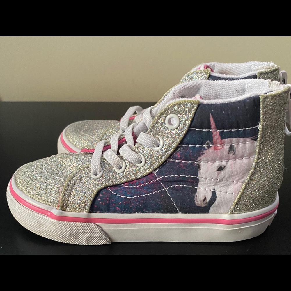 Vans Toddler Shoes 🦄